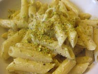 Pasta al pesto di pistacchi